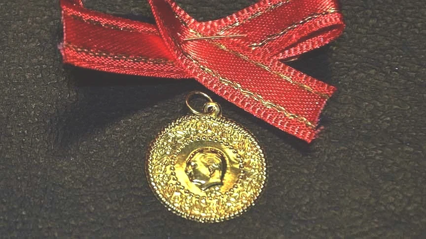 İslam Memiş’ten kritik tarih uyarısı: Altın ve döviz için “her an her şey olabilir” - Resim: 5